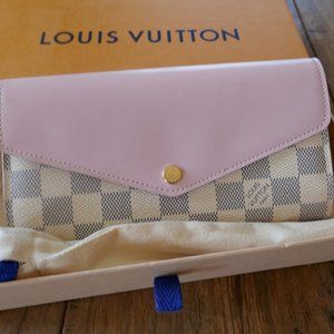 Louis Vuitton Damier Azur Portfeuille Sarah Rose Wallet